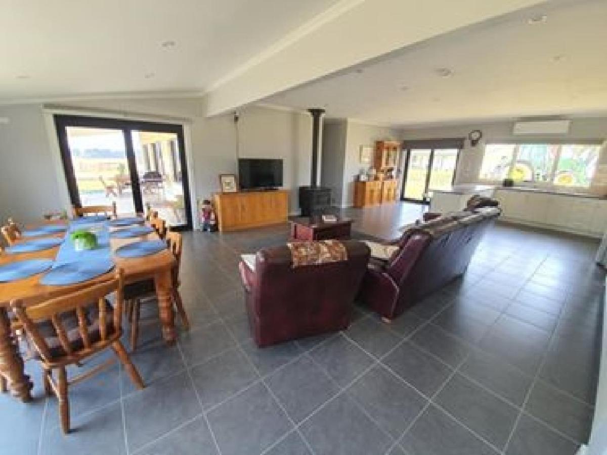 Pleasant Hill Bnb Маунт Гамбиър Екстериор снимка